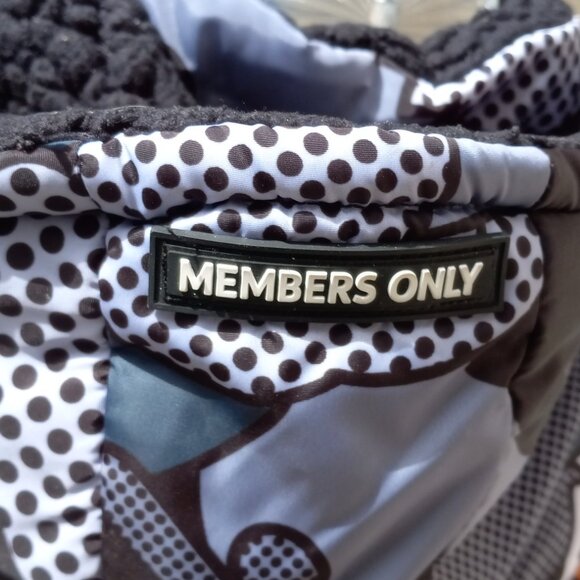 Members Only PowerPuff Girls Team Aewsome Jacket Sz 10-12 Windbreaker - Picture 7 of 15